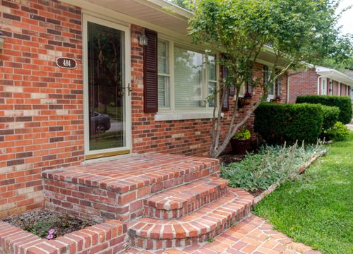484 Wanstead Way, Lexington, KY, 40505 | Card Image