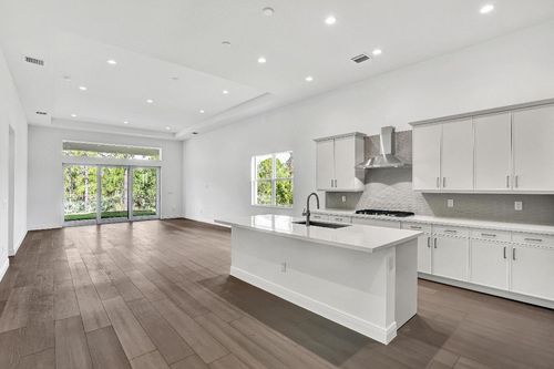 170 Se Palma Street, Port St Lucie, FL, 34984 | Card Image