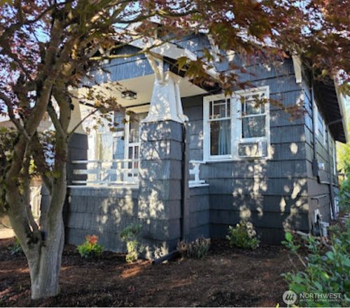 5330 9th Ave Ne, Seattle, WA, 98105-3617 | Card Image