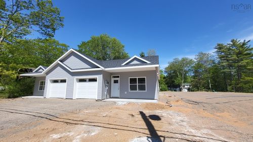1437 Princess Cres, Coldbrook, NS, B4R1B2 | Card Image