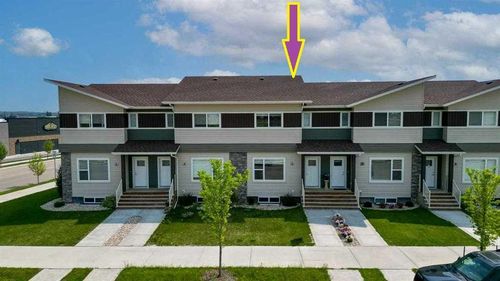 {{alt}} | Card Image