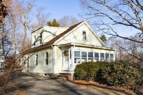 14 Walcott Road, Beverly, MA, 01915 | Card Image