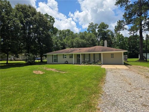 47 Karen Dr, Deville, LA, 71328-9393 | Card Image