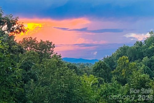 123 Isuhdavga Court, Brevard, NC, 28712 | Card Image