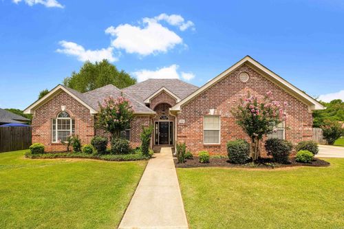 3503 Peachtree Ln, Benton, AR, 72015-8170 | Card Image