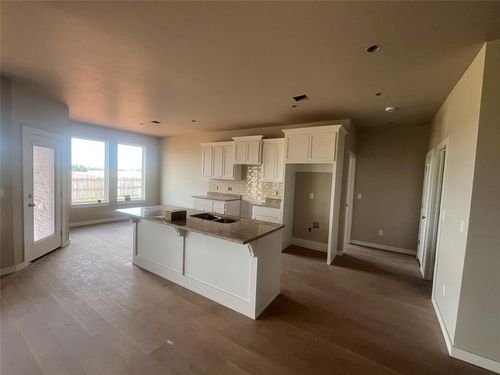 8313 Nw 163rd Ter, Edmond, OK, 73013-6009 | Card Image