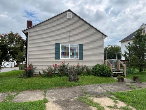 501 Wehrle Ave, Newark, OH, 43055-4040 | Card Image