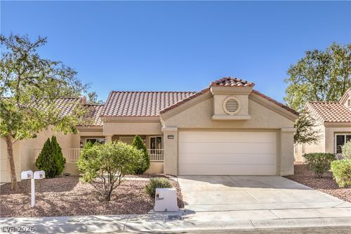 9021 Faircrest Dr, Las Vegas, NV, 89134-8579 | Card Image