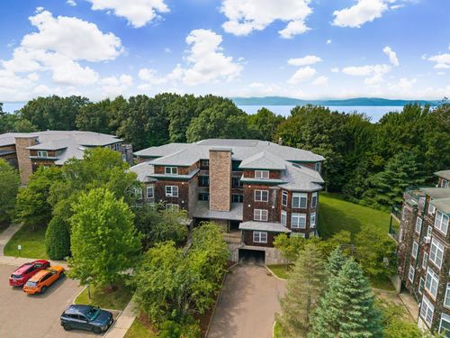 55 Claire Point Rd, Burlington, VT, 05408-1322 | Card Image