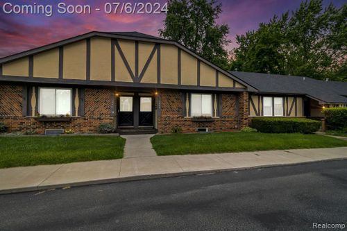 c-1437 Westbury Drive, Davison Twp, MI, 48423 | Card Image