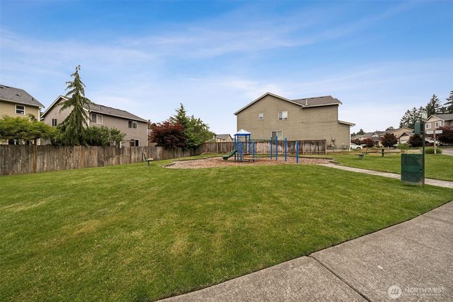 19605 90 Th Avenue Ct E, House other with 4 bedrooms, 4 bathrooms and 2 parking in Graham WA | Image 27