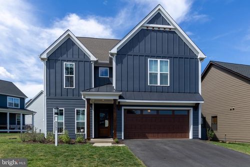 3297 Thicket Run Dr, CHARLOTTESVILLE, VA, 22911-5652 | Card Image