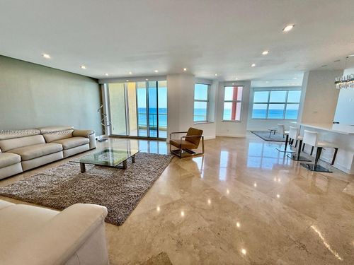 12d-2100 N Ocean Blvd, Fort Lauderdale, FL, 33305-1942 | Card Image