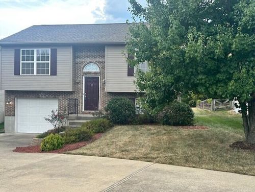 586 Berlander Dr, Independence, KY, 41051-9001 | Card Image