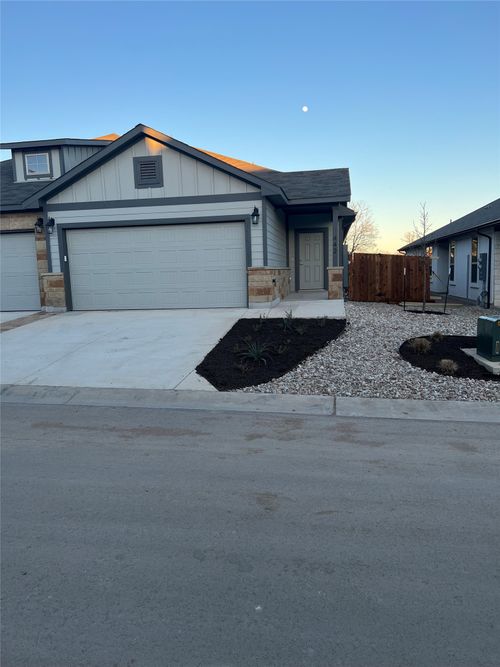 31b-442 Parkline Dr, Georgetown, TX, 78626-2762 | Card Image