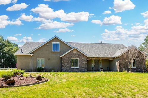 18255 Gas Point Rd, Cottonwood, CA, 96022-9521 | Card Image