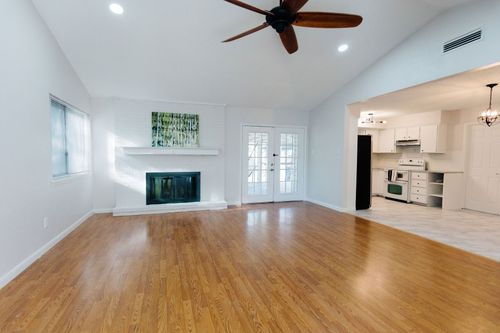 2103 Cedarcrest Dr, Carrollton, TX, 75007-5708 | Card Image