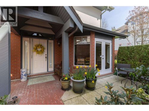 10-5880 Hampton Pl, Vancouver, BC, V6T2E9 | Card Image