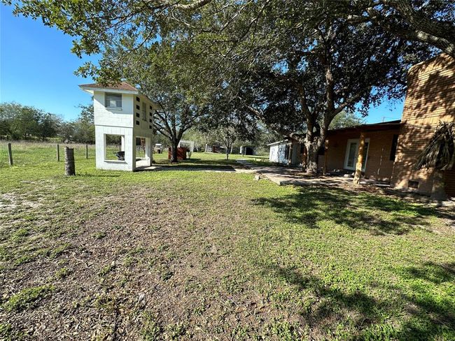 150 Private Quiroga Street, House other with 4 bedrooms, 2 bathrooms and null parking in Beeville TX | Image 5