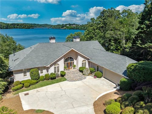 2917 Pointe Dr, Gainesville, GA, 30506-1765 | Card Image