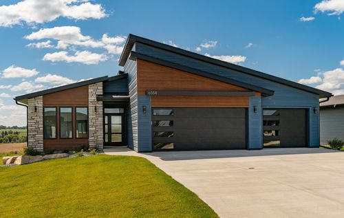 6554 Morgan Dr Nw, Byron, MN, 55920-6071 | Card Image