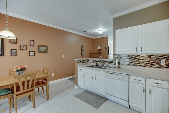 3265 Mill Springs Cir, Townhouse with 2 bedrooms, 3 bathrooms and null parking in Buford GA | Image 11