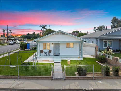 608 Western Ave, San Bernardino, CA, 92411-2535 | Card Image