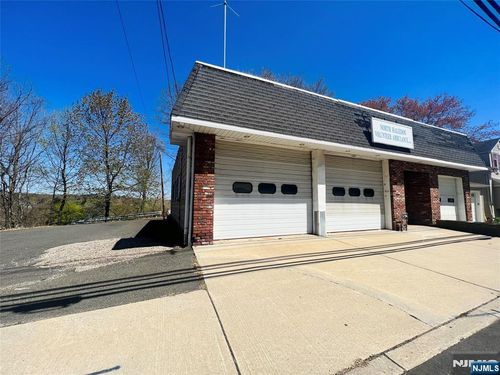 792 Belmont Ave, North Haledon, NJ, 07508-2353 | Card Image