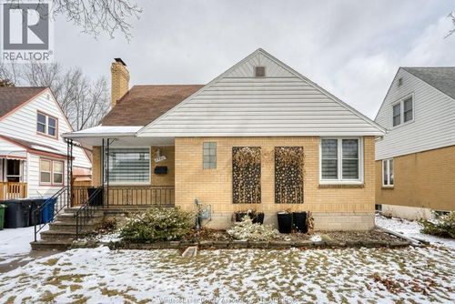 2580 Byng Road, Windsor, ON, N8W3E9 | Card Image