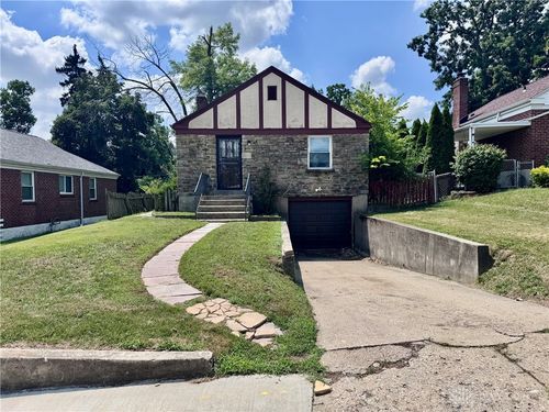 250 Castlewood Ave, Dayton, OH, 45405-1619 | Card Image