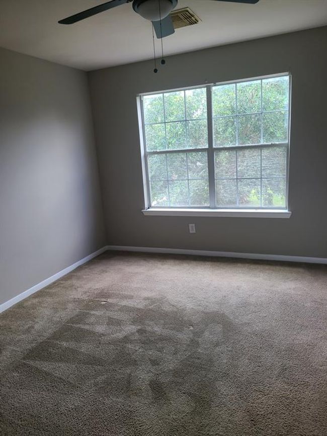 1411 Heath Cote Ln, House other with 4 bedrooms, 3 bathrooms and 2 parking in Houston TX | Image 8