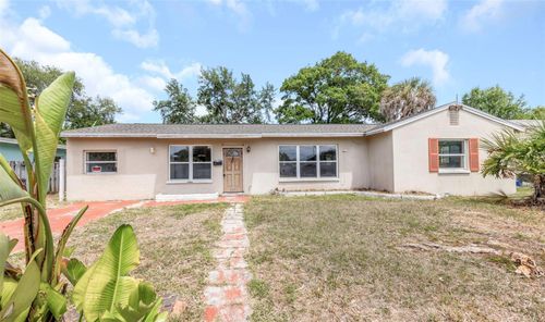 6235 Hampton Drive N, ST PETERSBURG, FL, 33710 | Card Image