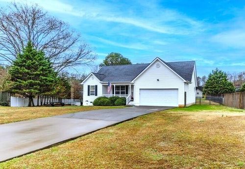 34 Winter Lane, La Fayette, GA, 30728 | Card Image