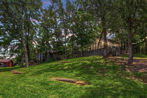 305 S Park Rd, Scroggins, TX, 75480-5035 | Card Image