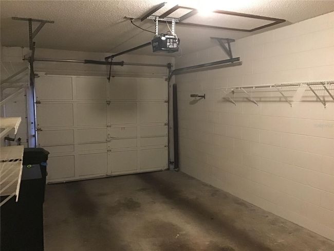 Garage | Image 18