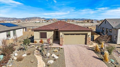 8875 N Tromontana Rd, Prescott Valley, AZ, 86315-0157 | Card Image