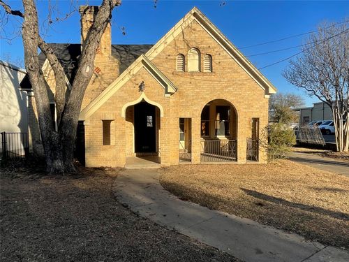 400 Church St, Sulphur Springs, TX, 75482-2608 | Card Image