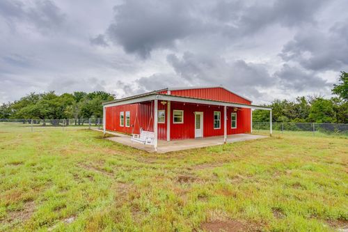 400 S 10th Avenue, Palo Pinto, TX, 76472 | Card Image