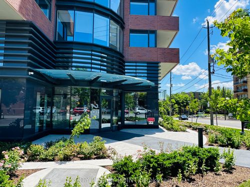 1011-2525 Bathurst St, Toronto, ON, M6B2Y9 | Card Image