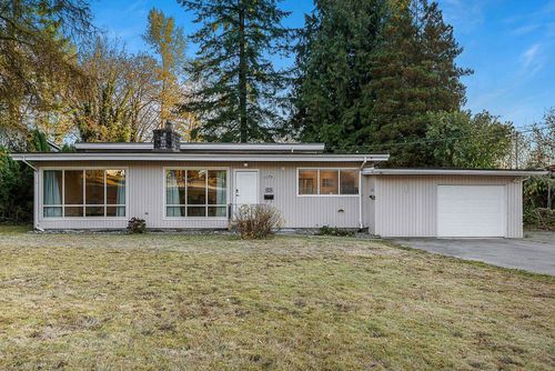 22090 Cliff Ave, Maple Ridge, BC, V2X2L2 | Card Image