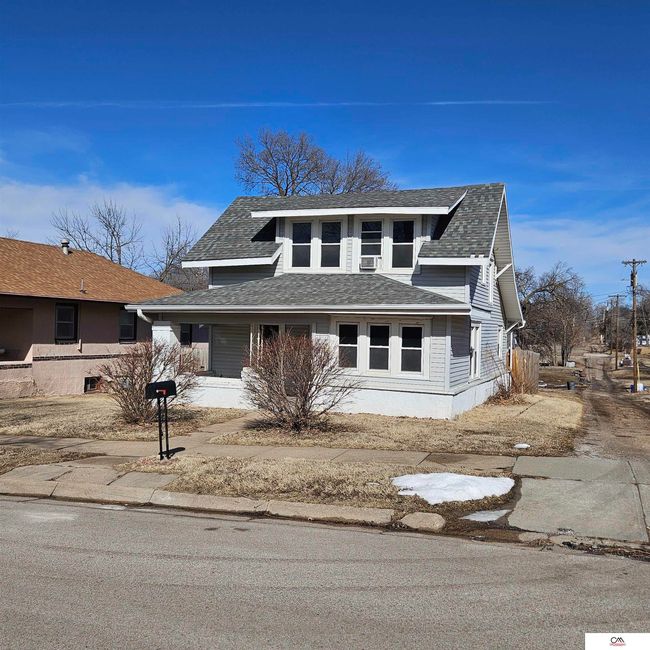 909 9 Th St, House other with 3 bedrooms, 2 bathrooms and 1 parking in Fairbury NE | Image 17