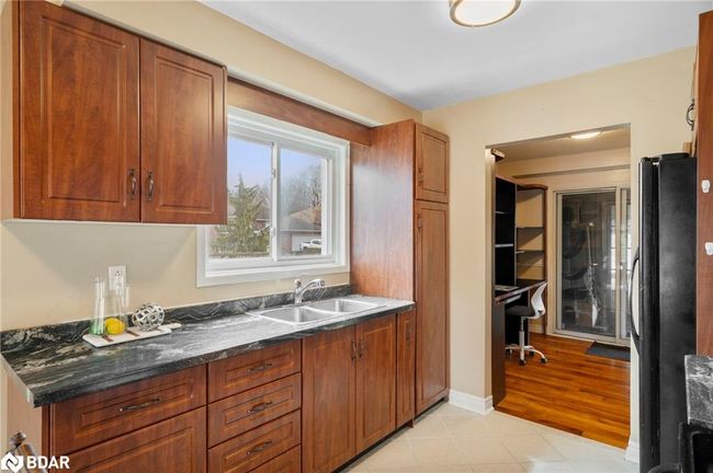 462 Haines St, House other with 3 bedrooms, 3 bathrooms and 3 parking in Beeton ON | Image 13