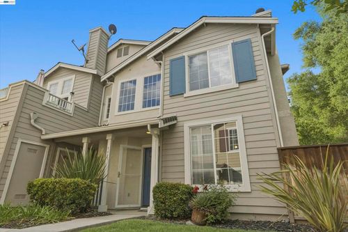 7445 Brigadoon Way, Dublin, CA, 94568-5512 | Card Image