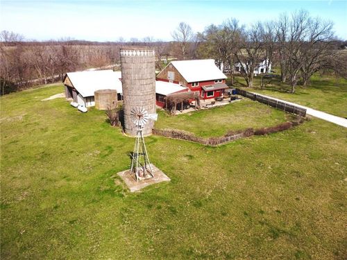 797 E 1217 Road, Lawrence, KS, 66047 | Card Image