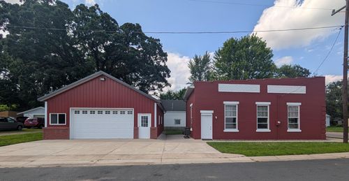 445 Main St, Clearwater, MN, 55320-2007 | Card Image