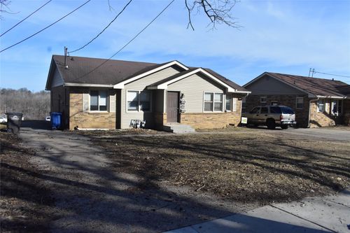 2719 Boston Ave, Des Moines, IA, 50310-5633 | Card Image