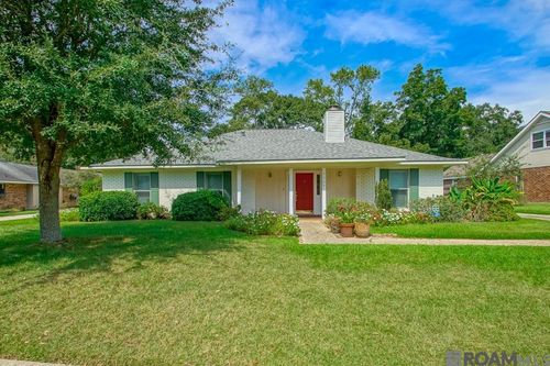 1007 Oak Hills Pkwy, Baton Rouge, LA, 70810-4705 | Card Image