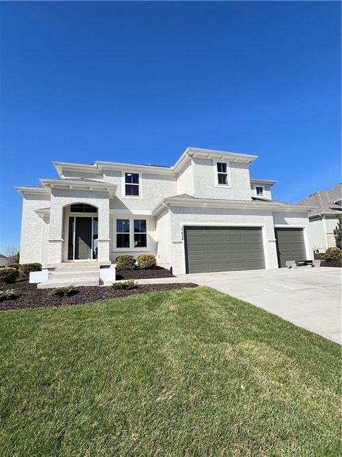 17624 High Street, Overland Park, KS, 66085 | Card Image