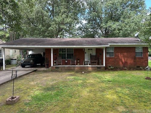 305 N Main St, Bald Knob, AR, 72010-4026 | Card Image