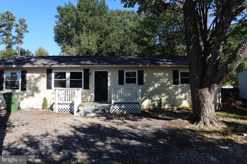 39 Oak Glen St, Richmond, VA, 23225-6834 | Card Image
